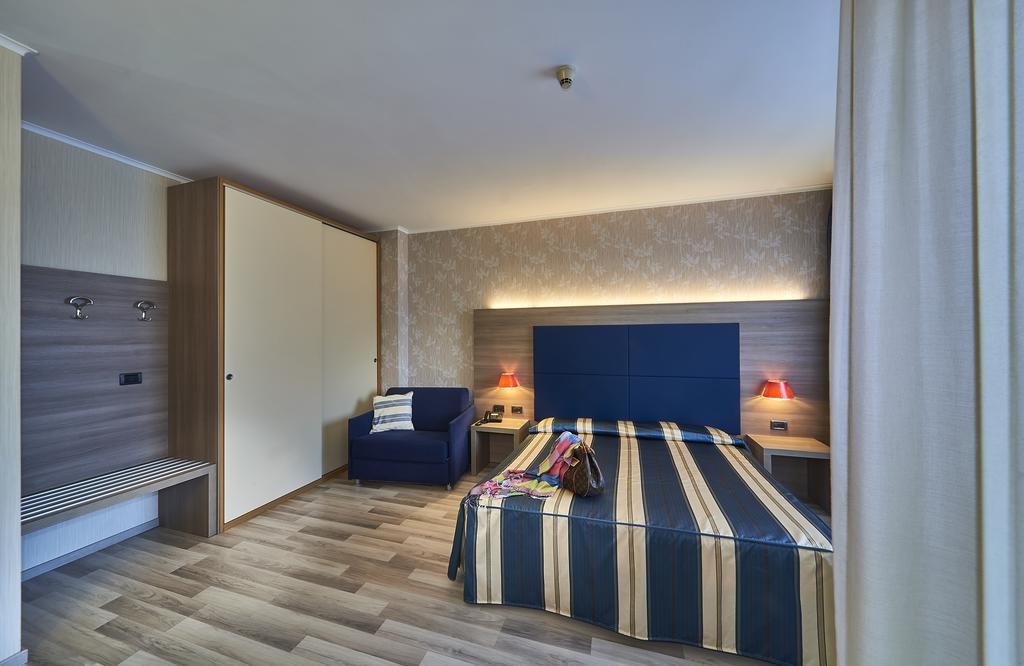Hotel Alberi Lecco Ngoại thất bức ảnh