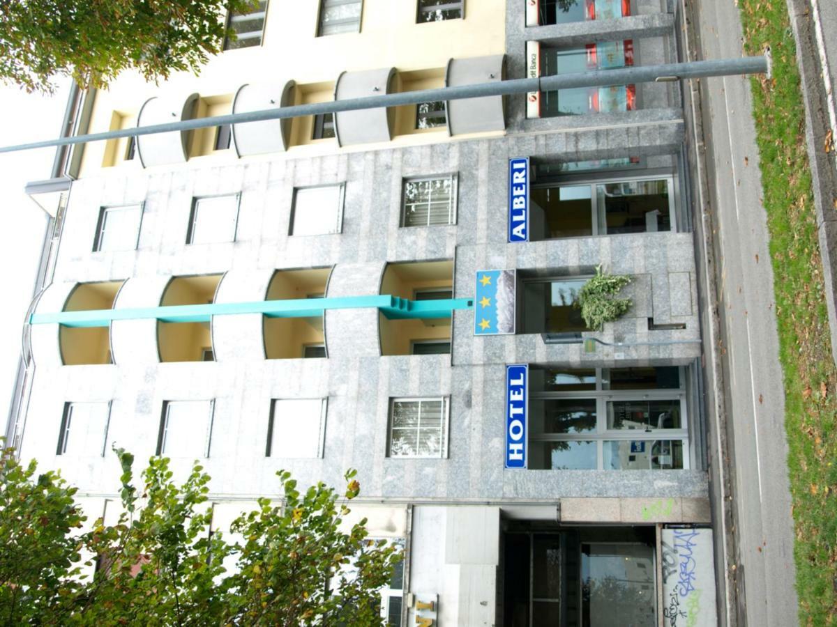 Hotel Alberi Lecco Ngoại thất bức ảnh